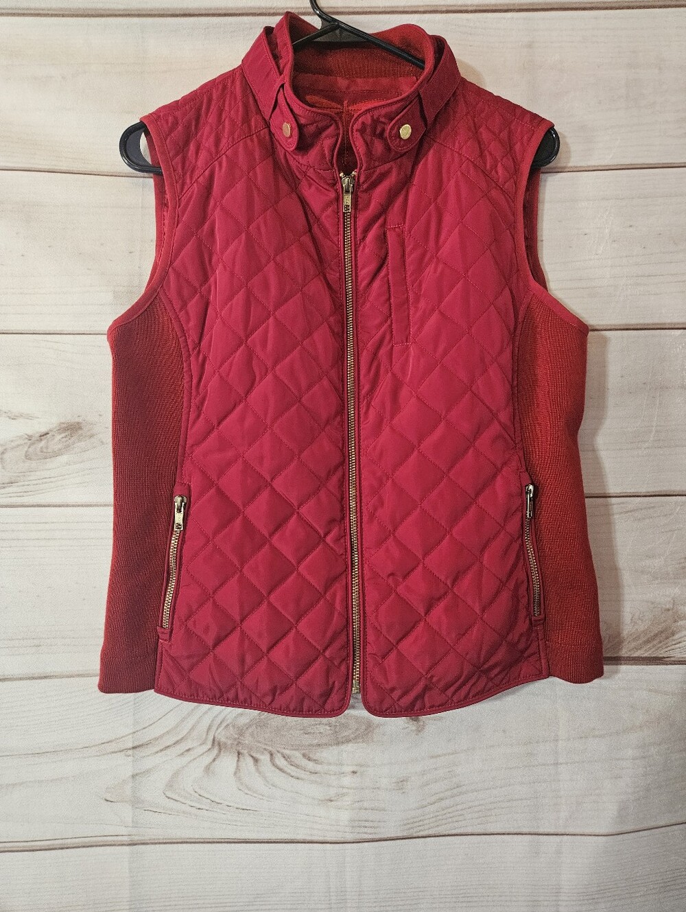 Tyler Boe Red Quilted Vest with Ribbed Side Panels Medium